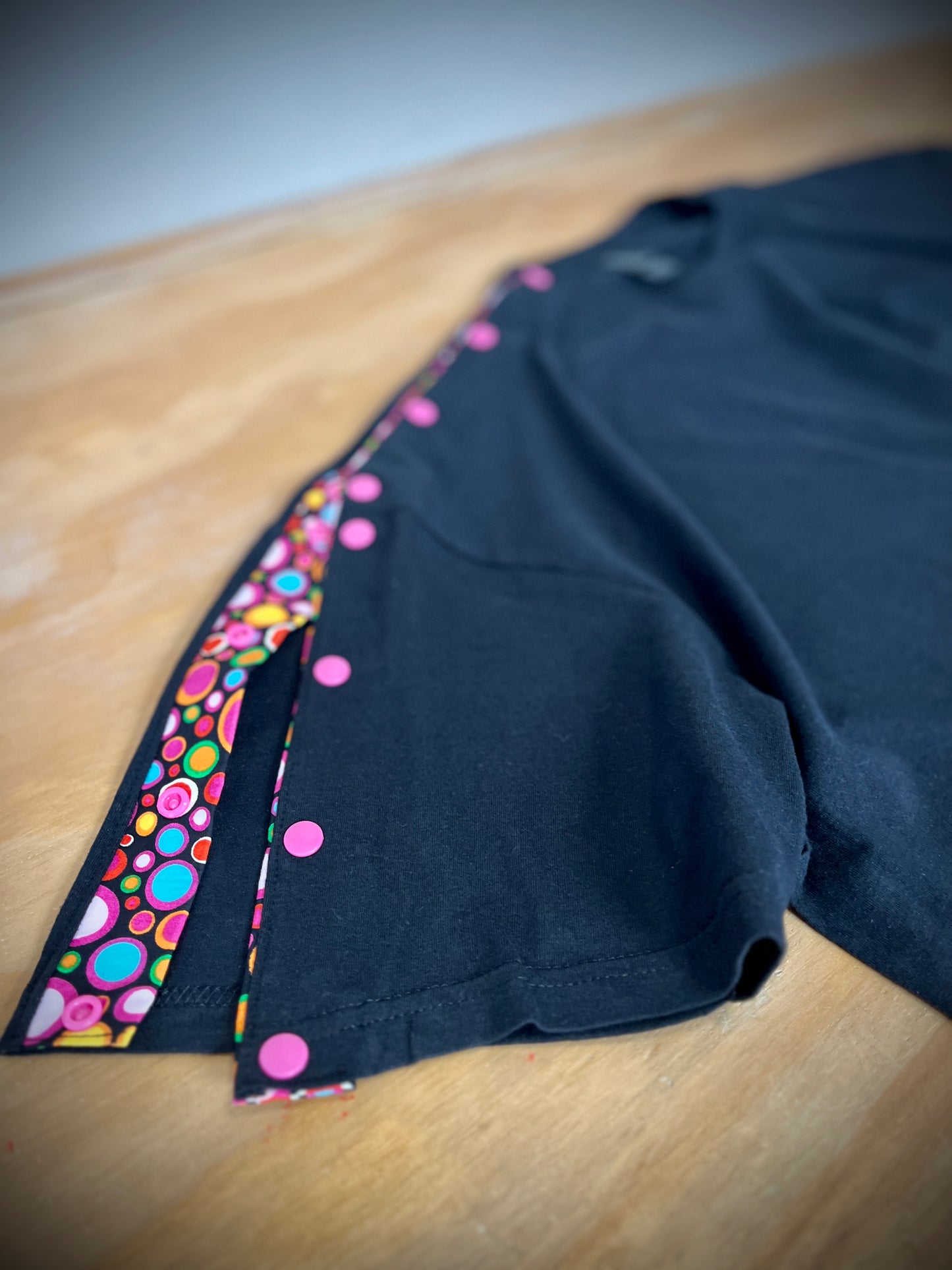 FinTees - adapted T-shirts