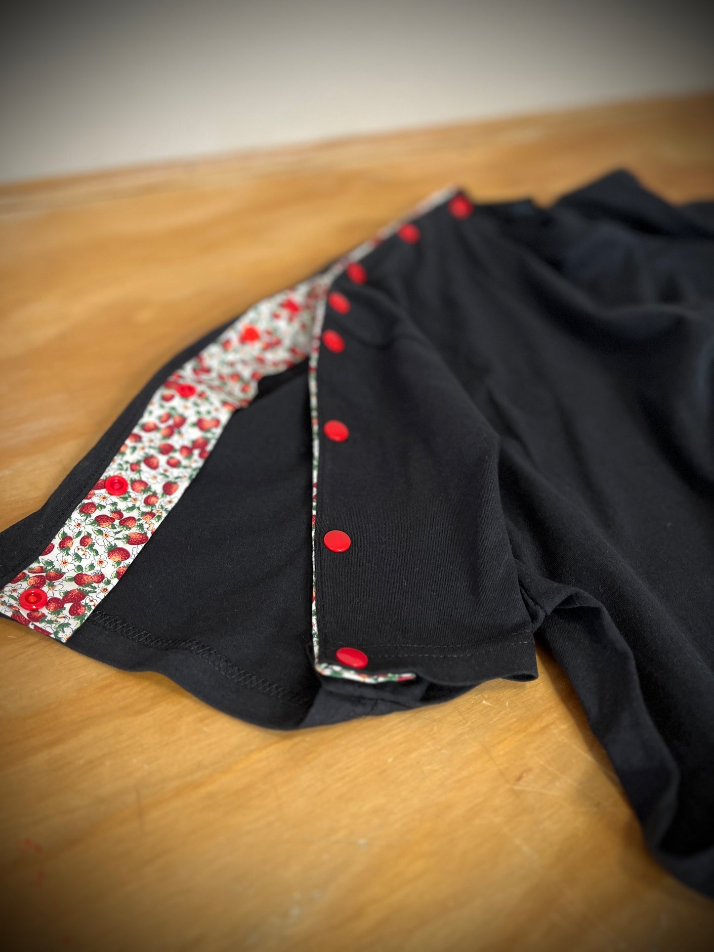 FinTees - adapted T-shirts